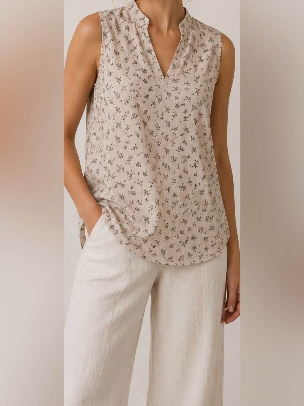 Modern Ambition Meadow Sprig Sleeveless Cotton Cream Floral Blouse Size Large